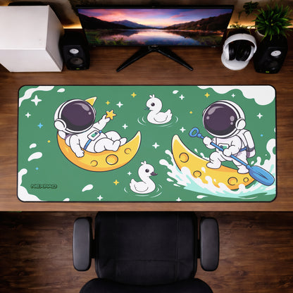LAGO ESPACIAL DE CISNES